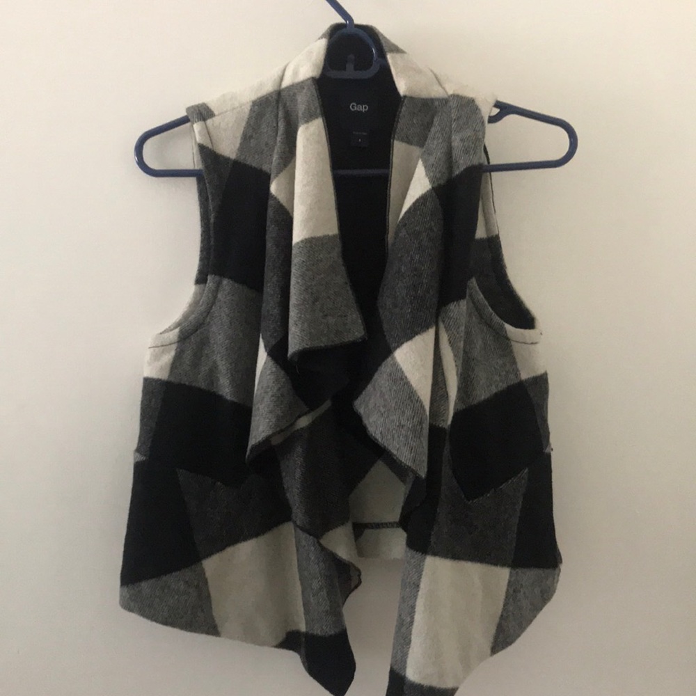 GAP wool vest